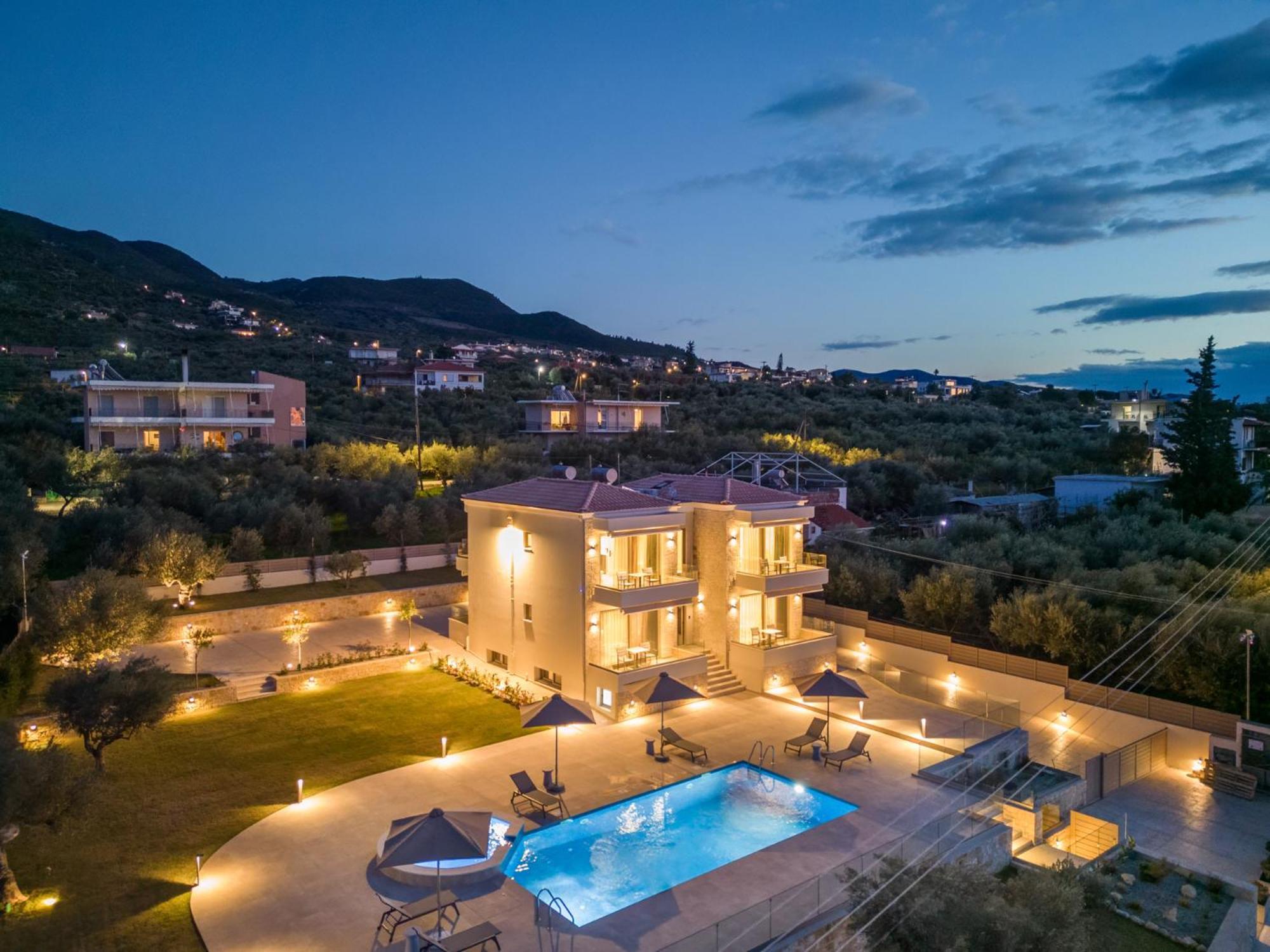 Esthisea Suites Kalamata Dış mekan fotoğraf